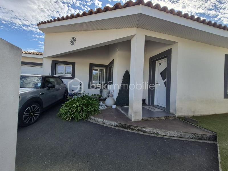 Villa - 104 m² - 4 pièces