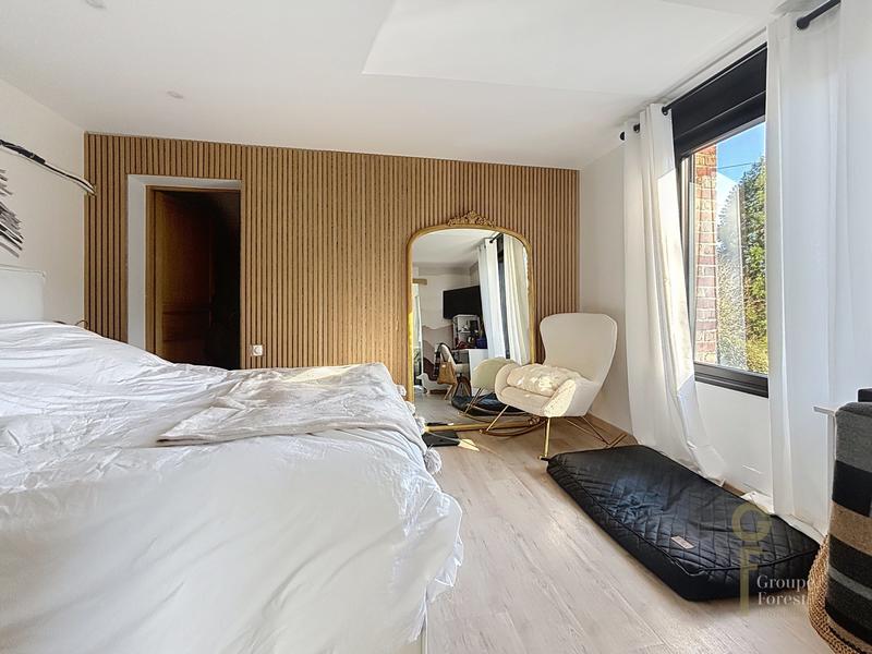 Maison - 269 m² - 8 pièces