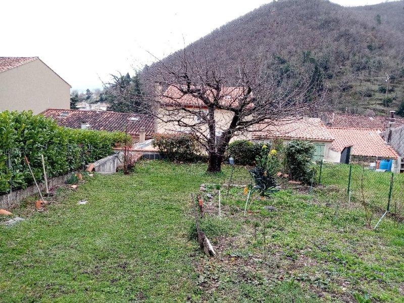 Maison - 137 m² - 10 pièces