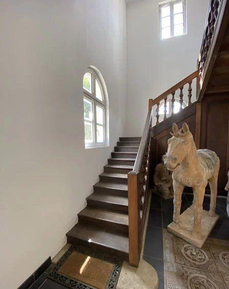 Maison - 470 m² - 19 pièces