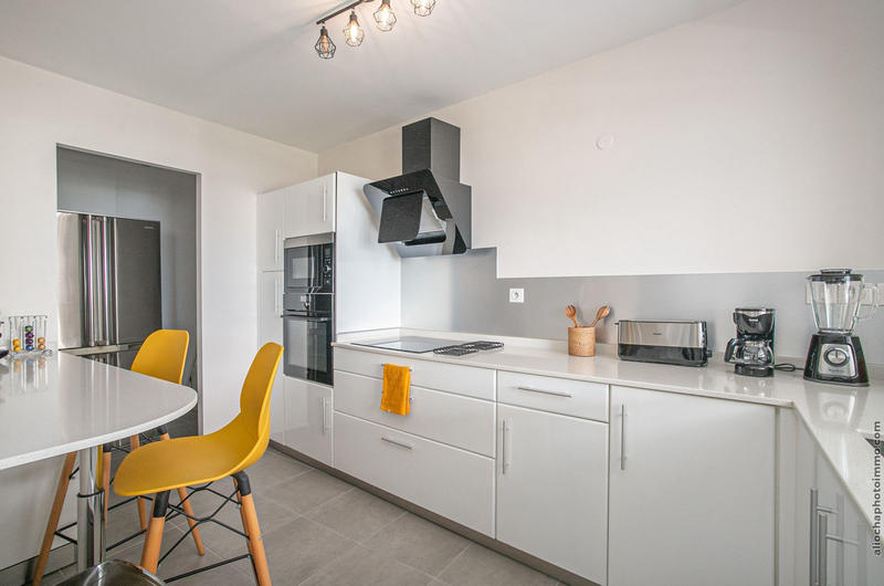 Appartement - 77 m² - 3 pièces