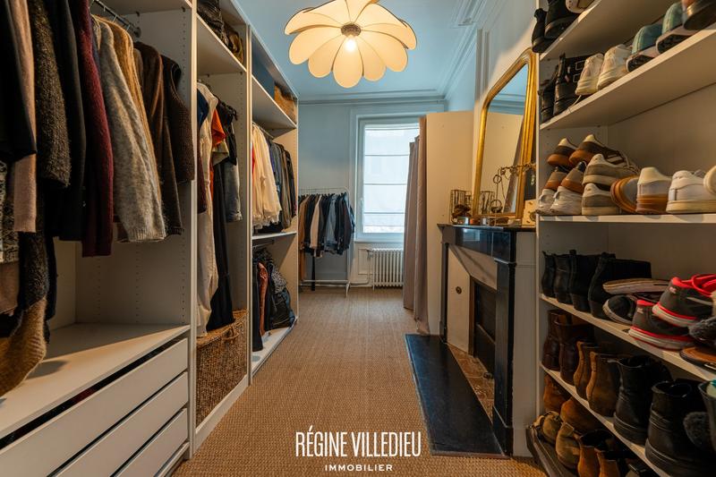 Maison - 167 m² - 8 pièces