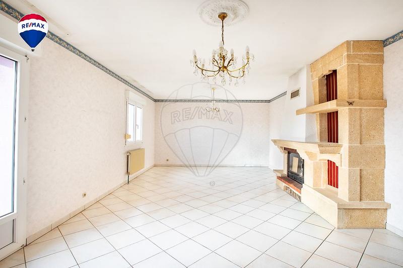 Maison - 92 m² - 4 pièces