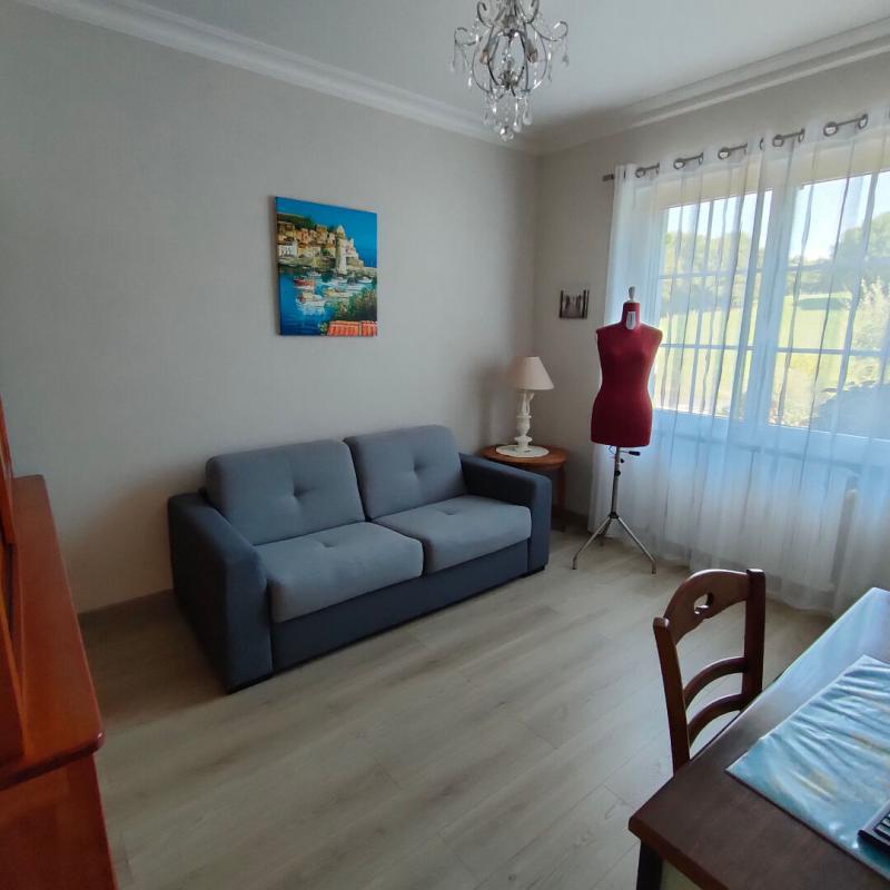 Maison - 177 m² - 8 pièces