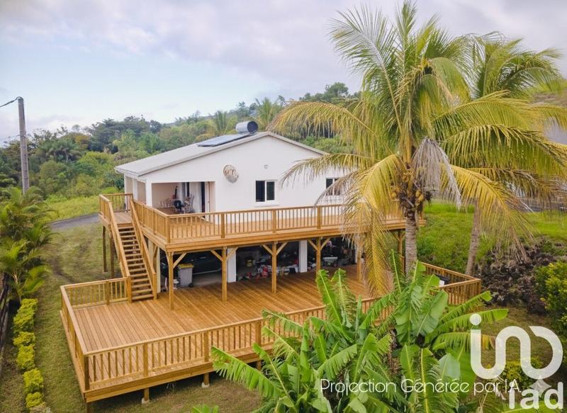 Maison - 102 m² - 4 pièces