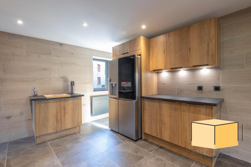 Maison - 125 m² - 6 pièces