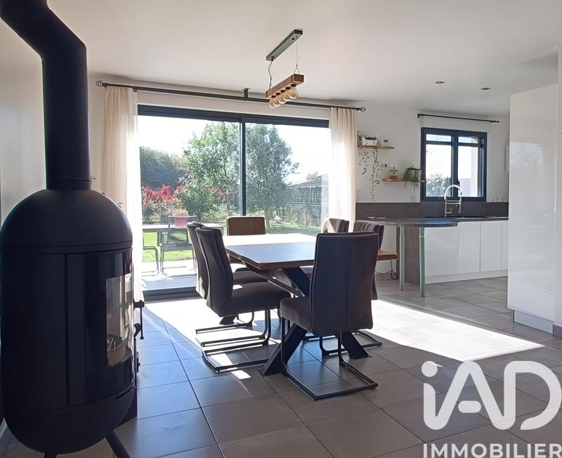 Maison - 135 m² - 6 pièces