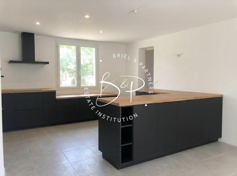 Maison - 128 m² - 4 pièces