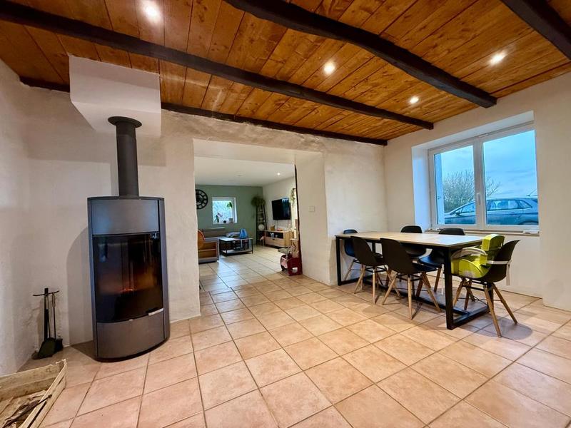 Maison - 144 m² - 5 pièces