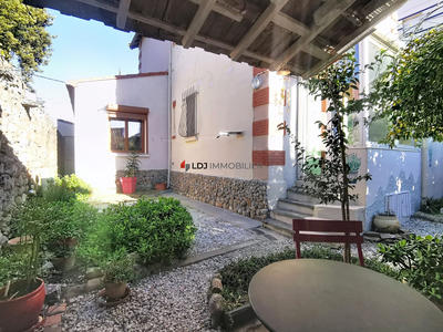 Maison - 85 m² - 4 pièces