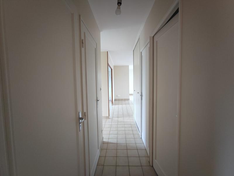 Maison - 138 m² - 7 pièces