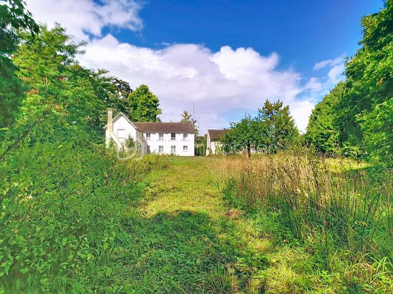 Demeure - 155 m² - 6 pièces