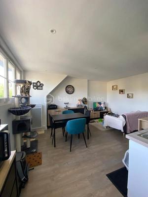 Immeuble - 128 m² - 6 pièces