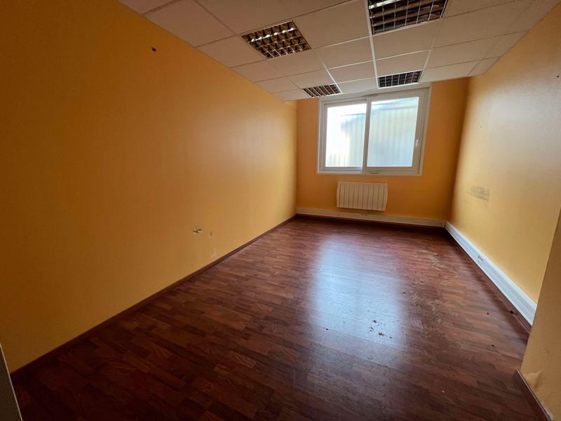 Local commercial - 132 m²