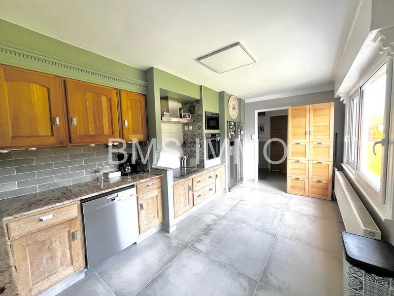 Maison - 160 m² - 4 pièces