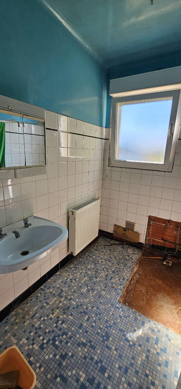 Maison - 93 m² - 5 pièces