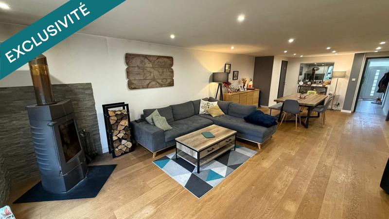 Maison - 230 m² - 6 pièces