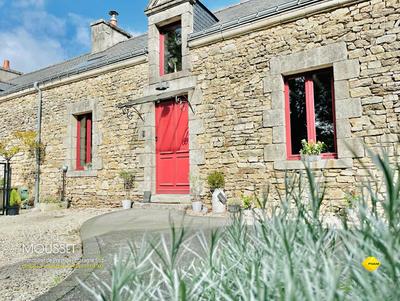 Longère - 347 m² - 14 pièces