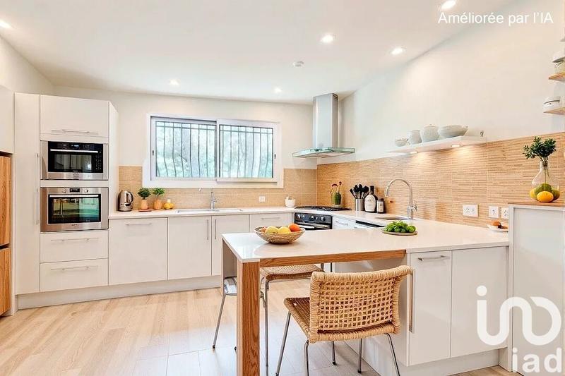 Maison - 194 m² - 6 pièces