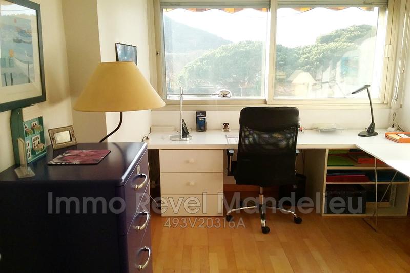 Appartement - 122 m² - 5 pièces