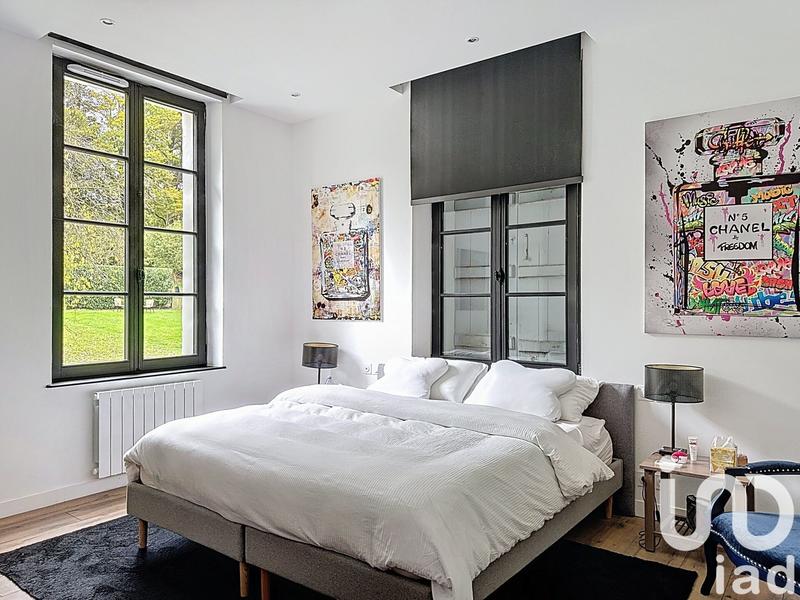 Maison - 442 m² - 8 pièces