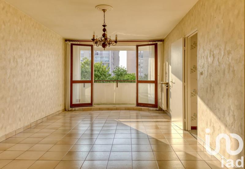 Appartement - 75 m² - 3 pièces