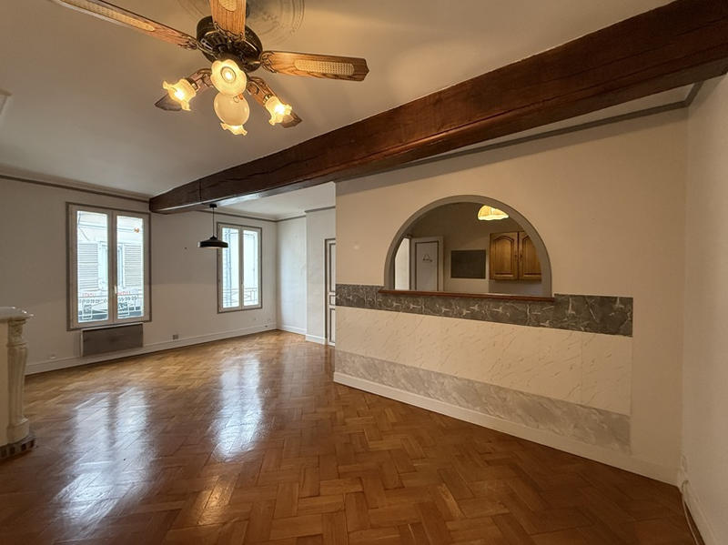 Appartement - 83 m² - 2 pièces