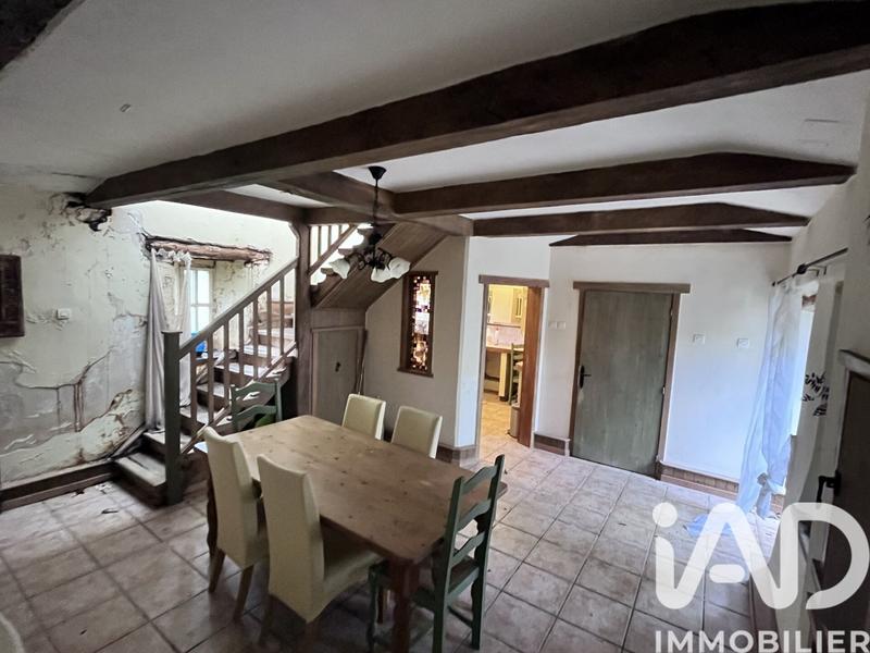 Maison - 234 m² - 12 pièces