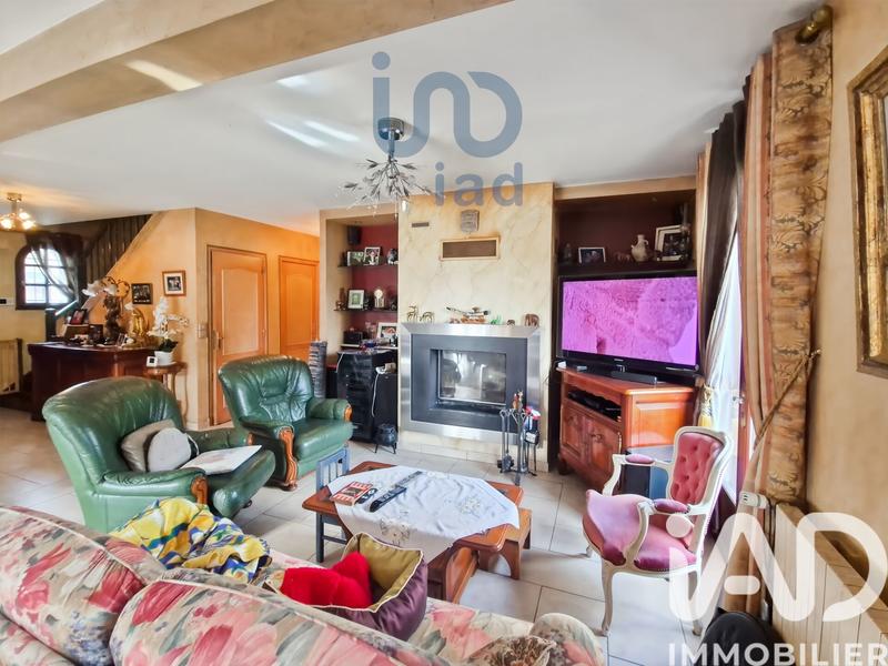 Maison - 157 m² - 7 pièces