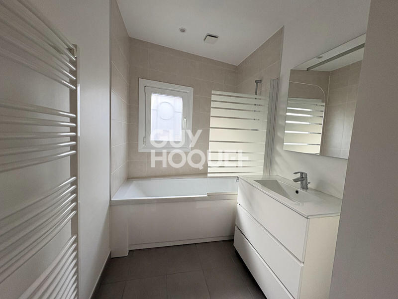 Maison - 107 m² - 5 pièces