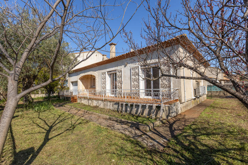 Maison - 93 m² - 4 pièces