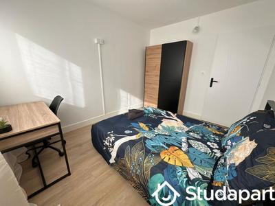 Chambre - 10 m² - 1 pièce