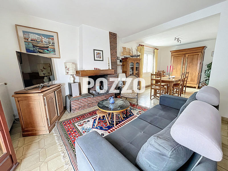 Maison - 159 m² - 7 pièces