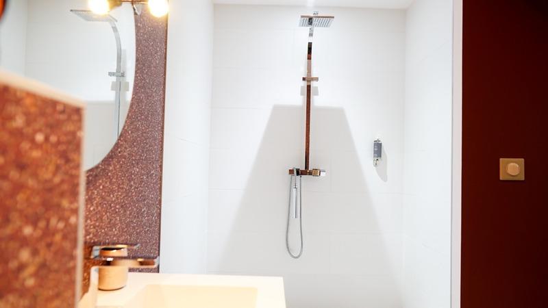 Maison - 360 m² - 9 pièces