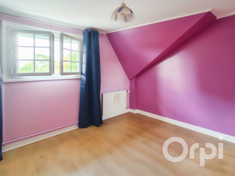 Maison - 137 m² - 6 pièces