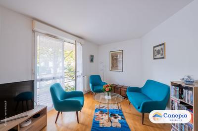 Appartement - 80 m² - 4 pièces