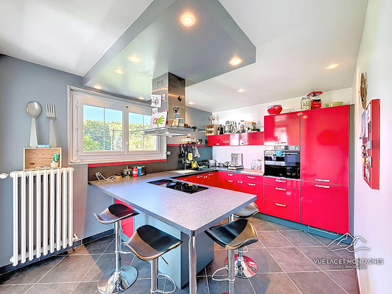 Maison - 95 m² - 3 pièces