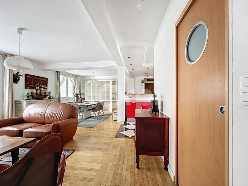 Appartement - 79 m² - 3 pièces