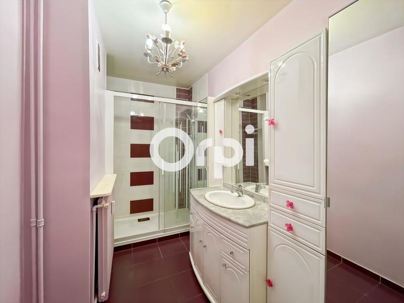 Appartement - 108 m² - 4 pièces