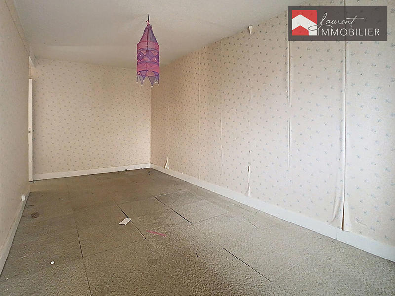 Maison - 210 m² - 10 pièces