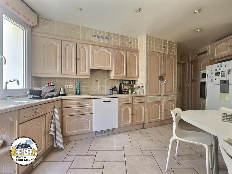 Maison - 158 m² - 7 pièces