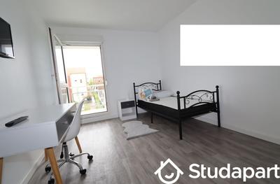 Chambre - 13 m² - 1 pièce