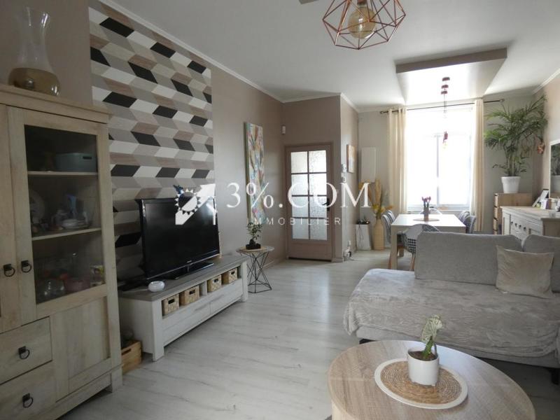 Maison - 94 m² - 5 pièces