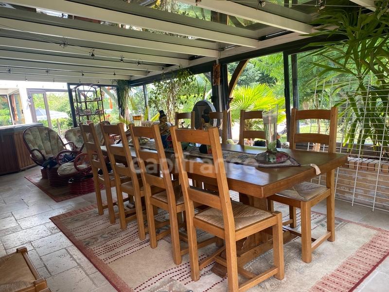 Maison - 167 m² - 7 pièces