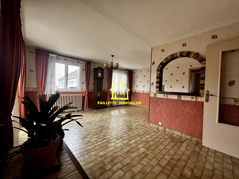 Maison - 116 m² - 6 pièces