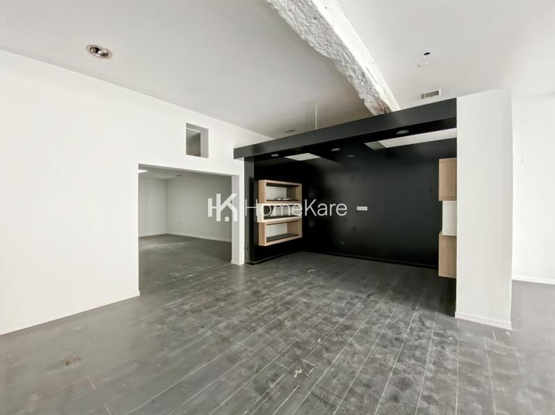 Local commercial - 230 m²