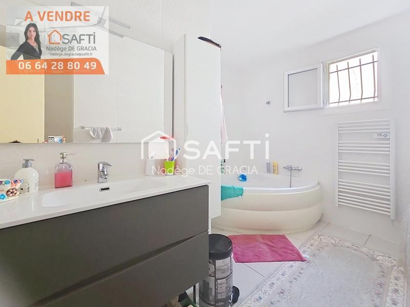 Maison - 134 m² - 5 pièces