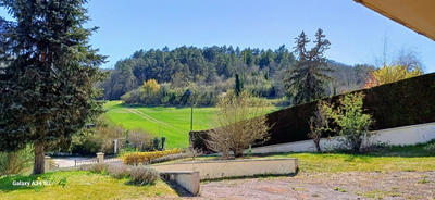 Maison traditionnelle - 99 m² - 4 pièces