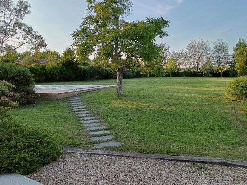 Villa - 220 m² - 6 pièces