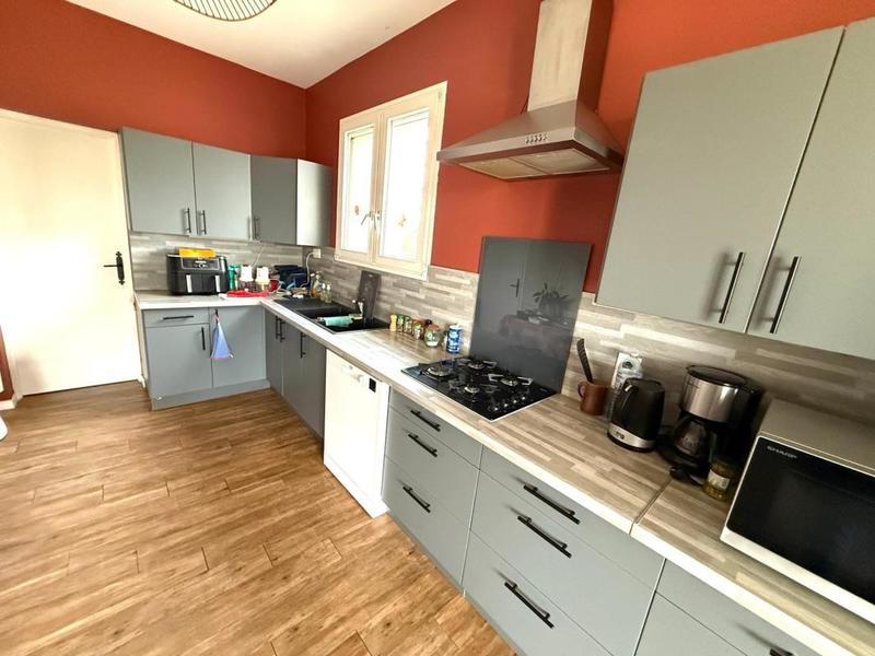 Maison - 190 m² - 6 pièces